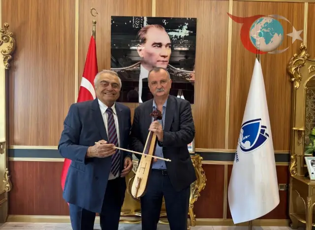 Yunusemre Belediyesi'nden Karadeniz Kültürüne Tam Destek
