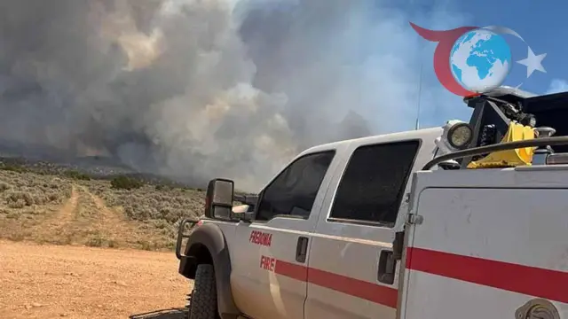 Arizona'nın Büyük Kanyon Milli Parkı'nda Yıldırım Çıkışlı Orman Yangını Kontrol Altına Alınmaya Çalışılıyor