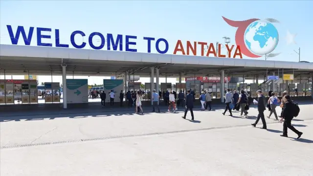 Antalya'da Turizmde Yeni Zirveler: Günlük Ziyaretçi Sayısında Rekor Seviyeler