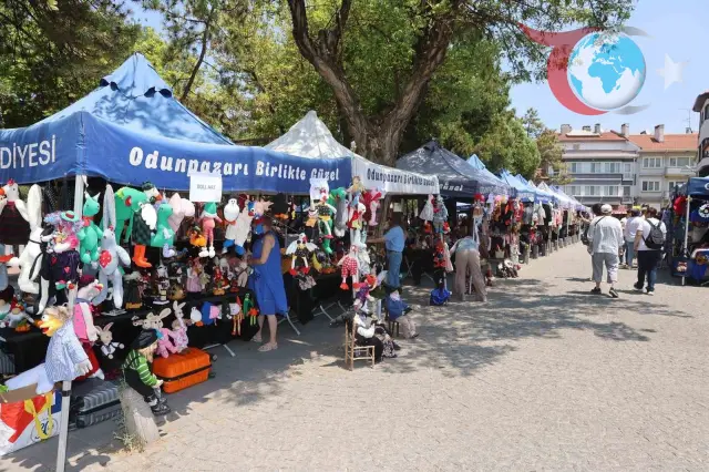 Odunpazarı Belediyesi Kadınları Üretime ve Sosyal Hayata Teşvik Ediyor