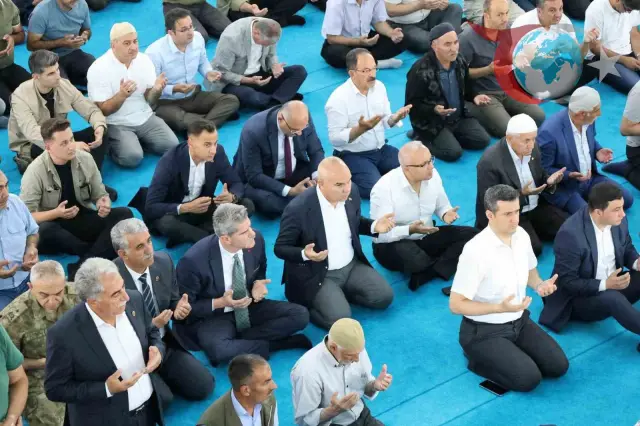 Ağrı'da 15 Temmuz Anma Programında Duygusal Anlar