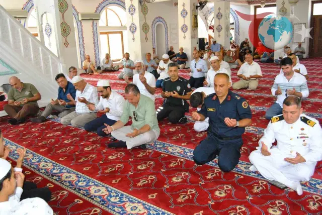 Fethiye'de 15 Temmuz Şehitleri Dualarla Anıldı