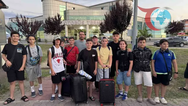 Ünye'den Mersin'e: Gençler Yaz Kampında Bir Araya Geldi