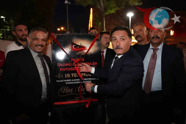 Kayseri'de 15 Temmuz Anısına Büyük İlgi Çeken Fotoğraf Sergisi
