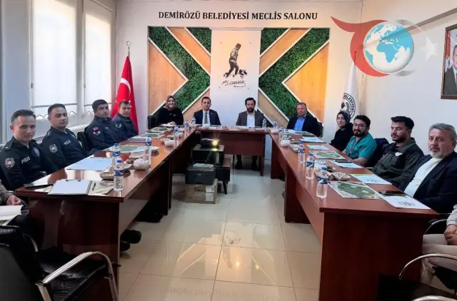 Demirözü ilçesinde Kuşburnu Çiçeği Festivali heyecanı başladı