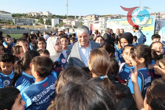 Dilovası'nda Yaz Spor Okulları Coşkuyla Başladı: Çocuklar 13 Branşta Eğitim Alacak