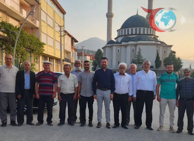 Kadir Tatık'tan Sabah Namazı Sonrası Çocuklara Ücretsiz Yüzme Dersi Müjdesi