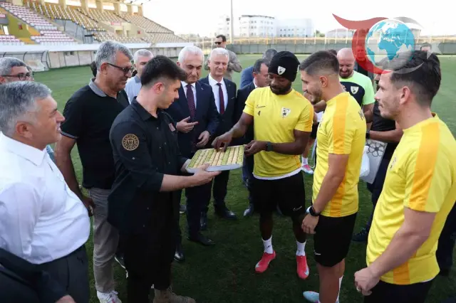 Muşspor’un 31 Yıl Sonra Gelen Başarısına Büyük Destek