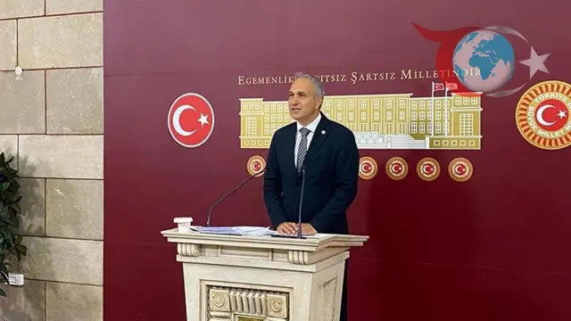 CHP'li Suat Özçağdaş'tan Milli Eğitim Bakanlığı'na Sert Eleştiriler