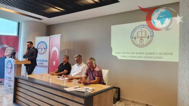 Bursa'da Genç Eğitim Sendikası'nın Coşkulu Açılışı