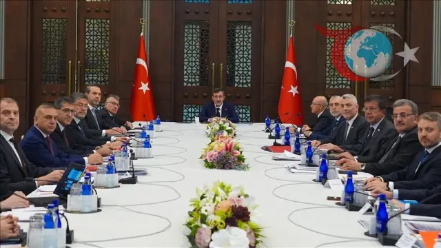 Ankara'da Önemli Toplantı: Orta Vadeli Program Tedbirleri Ele Alındı