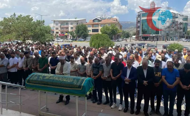 Erzincan, Genç Özkan İlçi'yi Son Yolculuğuna Uğurladı