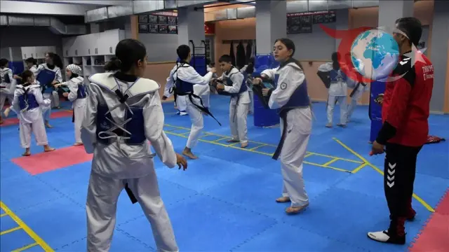 Başarılı Antrenör Şengönül, Tekvando Sporcularını Milli Takım İçin Hazırlıyor