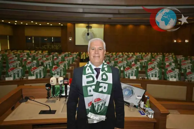 Bursaspor Taraftarından Bozbey'e Sosyal Medyada Büyük Destek