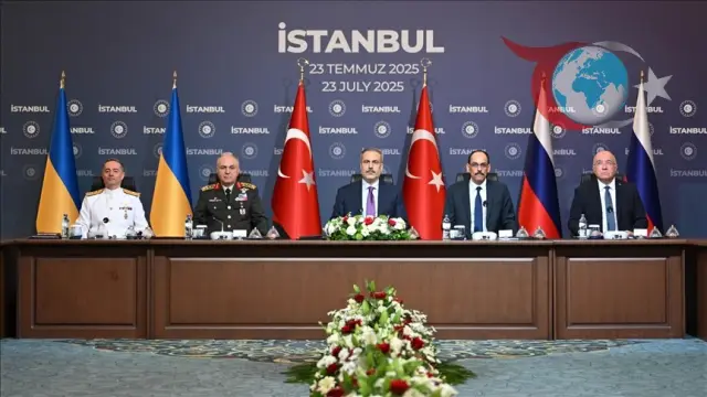 İstanbul'da Tarihi Barış Toplantısı: Rusya-Ukrayna Savaşı için Umut Işığı