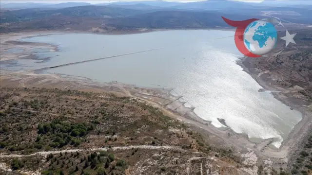 İzmir'de Su Kaynakları Alarm Veriyor: Çeşme'de Zorunlu Su Kesintisi Başlıyor