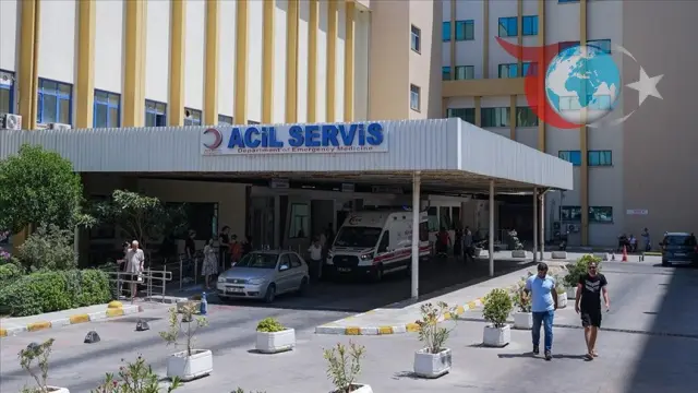 İzmir'de Yakıcı Sıcaklar Sağlık Sorunlarını Artırıyor