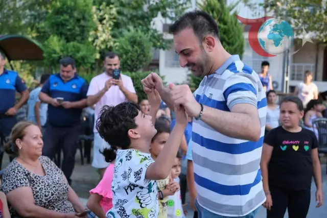 Defne'de Çocuklar İçin Renkli Bir Etkinlik Düzenlendi