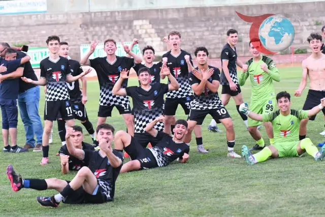 Yunusemre Belediyespor U17 Takımı Türkiye Finali'nde