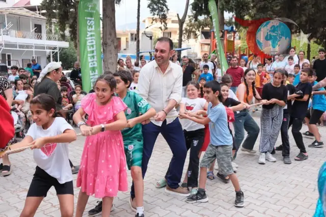 Defne Belediyesi'nden Çocuklara Harbiye'de Renkli Bir Gün