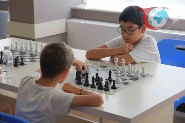 Aydın'da Çocuklara Satranç Eğitimiyle Stratejik Düşünce Kazandırılıyor