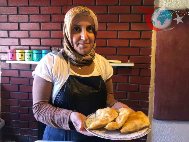 Eskişehir Çi Böreği: Geleneksel Lezzetin Modern Yorumuyla Turistlerin Gözdesi
