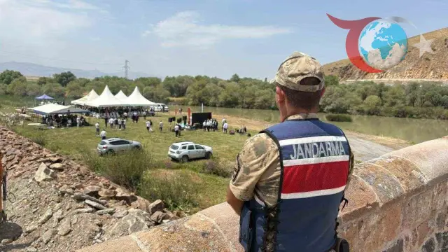 Erzurum Jandarma Ekipleri Festivallerde Güvenliği Sağlıyor