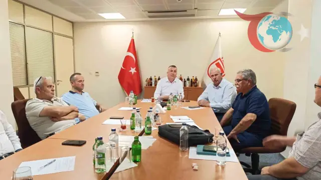 TARİŞ Üzüm Birliği'nden Üreticiye Destek: Avans Fiyatları Güncelleniyor