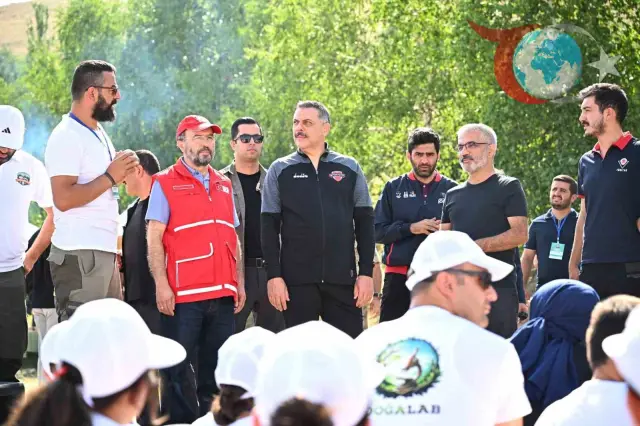 Erzurum'da Genç Kızılay Kampı: Afetlere Hazırlık ve Eğitim Dolu Üç Gün