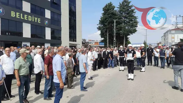 Eski CHP Samsun Milletvekili Suat Binici Son Yolculuğuna Uğurlandı