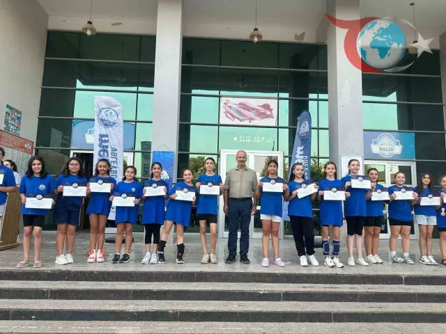 Merinos Voleybol Takımı Geleceğin Yıldızlarını Yetiştirmeye Devam Ediyor