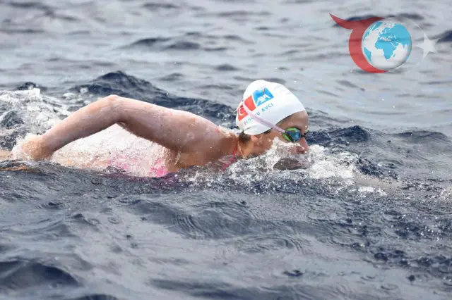 Türk Yüzücü Bengisu Avcı, Ocean’s 7 için Tsugaru Kanalı'nda Tarih Yazıyor