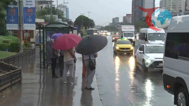 İstanbul'da Sağanak Yağış ve Etkileri: Vatandaşlar Dikkat!