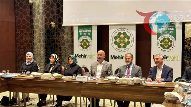 Konya'da Aile İçin Çalışan Vakfa Ödül