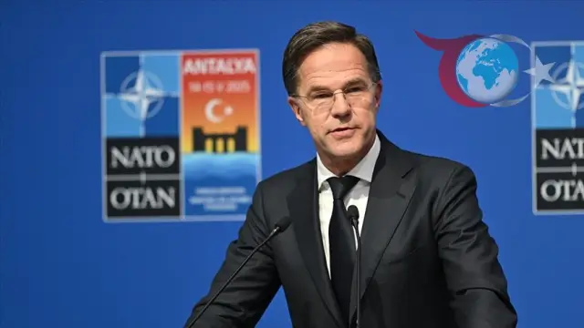 NATO Genel Sekreteri Türkiye'nin Savunma Sanayi Başarısını Övdü
