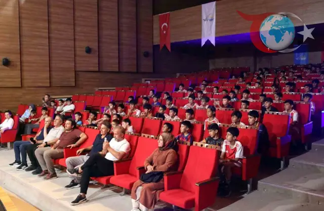 Van Büyükşehir Belediyespor'dan Çocuklara Unutulmaz Yaz Etkinliği