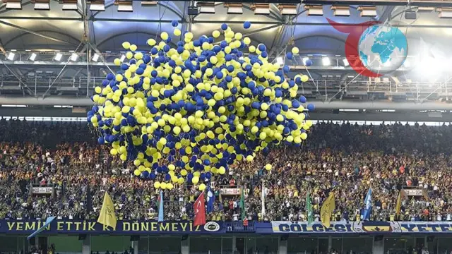 Fenerbahçe Feyenoord'u Ağırladı: Mücadele Nefes Kesti