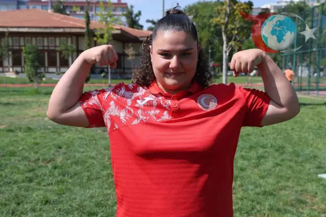 Çumra'nın Gururu Sudenaz Yılmaz: Avrupa Halter Şampiyonu