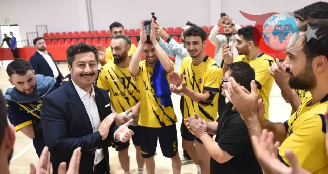 Yenişehir Belediyespor'da Ayrılık Rüzgarları: Destek Reddedildi, Voleybol Takımı Ligden Çekildi