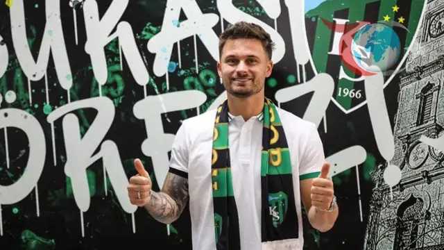 Kocaelispor'dan Karol Linetty Transferi: Polonyalı Yıldız Yeşil-Siyahlı Formaya İmza Attı