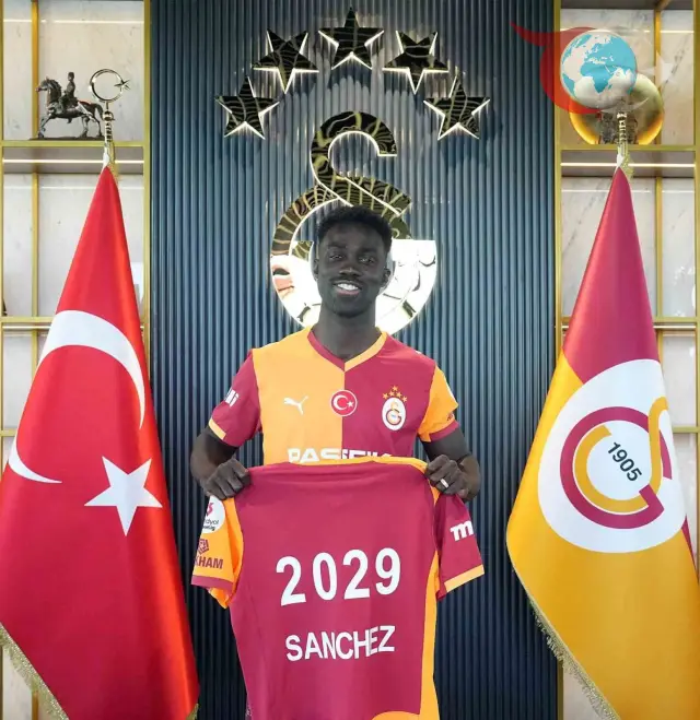 Galatasaray, Davinson Sanchez ile Sözleşme Uzattı: 2029'a Kadar Anlaşma Sağlandı