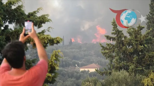 Yunanistan'da Orman Yangınları Endişe Verici Boyutlara Ulaşıyor