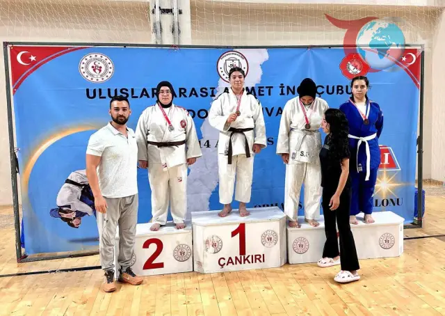 Niğdeli Judocular Çankırı'dan Madalyalarla Döndü