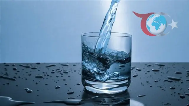 Yaz Aylarında Su Tüketiminin Önemi: Yaşlılar İçin Hayati Uyarılar