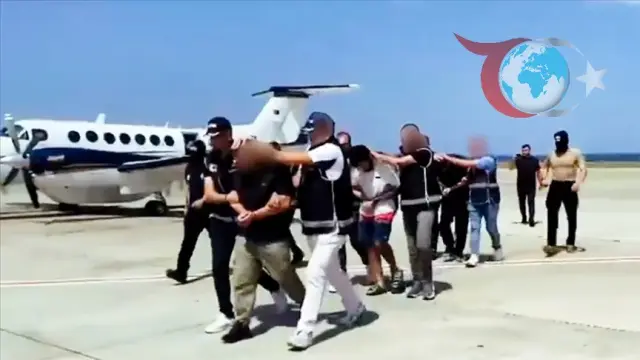 Kırmızı Bültenle Aranan Suçlular Türkiye'ye İade Edildi