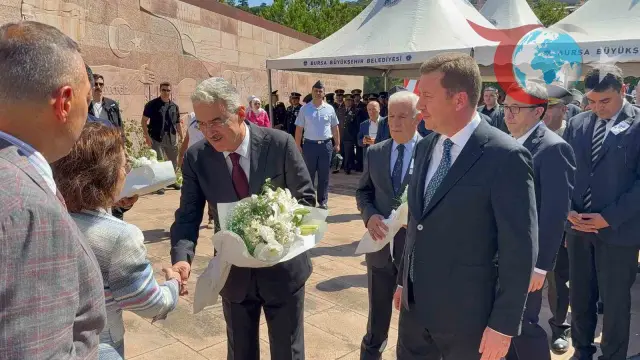 Celal Bayar’ın 39. Vefat Yıldönümünde Anıt Mezarı Başında Anıldı