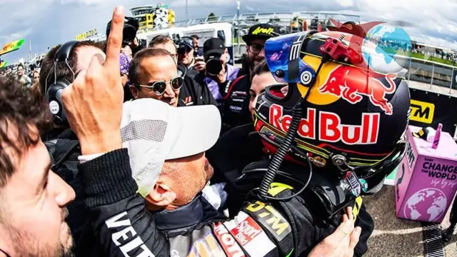 Ayhancan Güven, Sachsenring'de Zaferlerini Taçlandırarak Şampiyona’ya Damga Vurdu