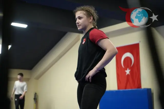 Bayburtlu Milli Güreşçi Beyzanur Akkuş’tan Dünya Üçüncülüğü