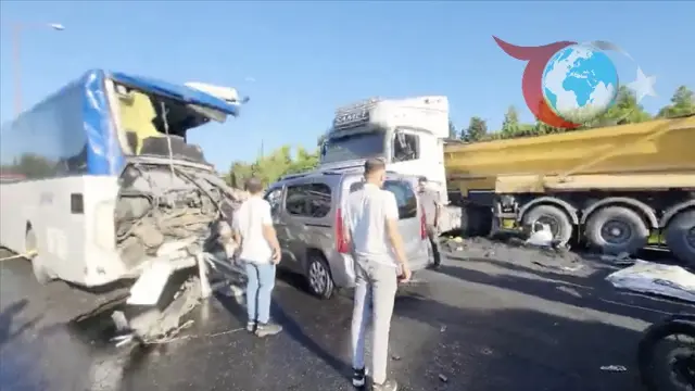 İstanbul'da TEM Otoyolu'nda Feci Zincirleme Kaza: Bir Ölü, Çok Sayıda Yaralı