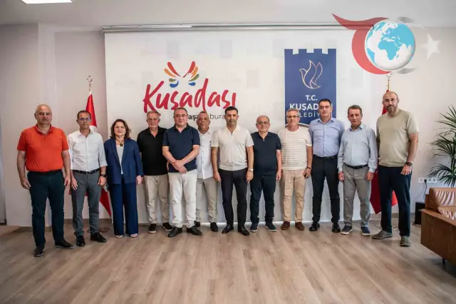 CHP Aydın'da Siyasi Hareketlilik: Başkanların Toplantısı ve Gençlik Vurgusu